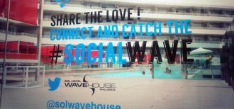 Твиттер отель