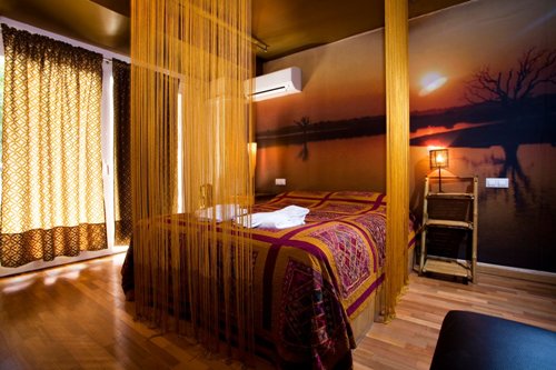 The Rooms Deluxe Hostel 3