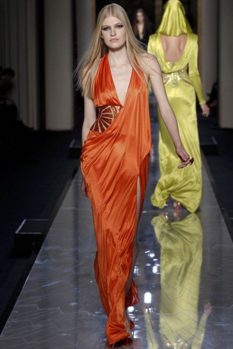 atelier-versace-spring-2014-18-467×700