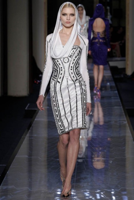atelier-versace-spring-2014-4-467×700