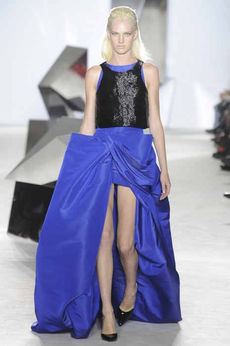 g-valli-0111-466×700