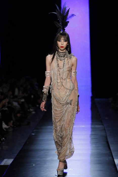 jean-paul-gaultier-haute-couture-spring-2014-show45-467×700